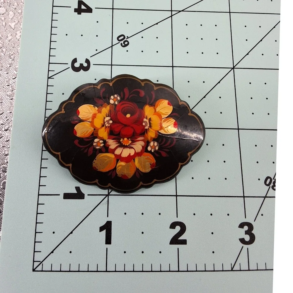 Vintage Russian Lacquer Brooch Hand‎ Painted Floral Zhostovo Signed Black Pin